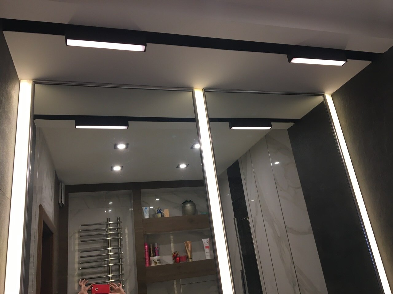 светодиодный светильник, линейные светильники, освещение, светодиодное освещение, ленточное освещение на ригелях