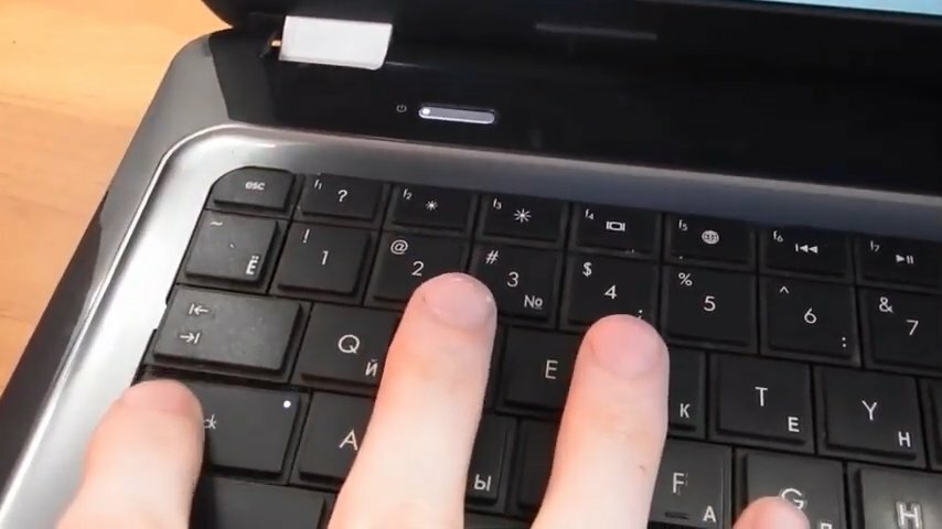 hp pavilion g6 i5 клавиатура, клавиатура ноутбука, заблокировалась клавиатура на ноутбуке hp, клавиатура ноутбука hp, клавиша reset на ноутбуке