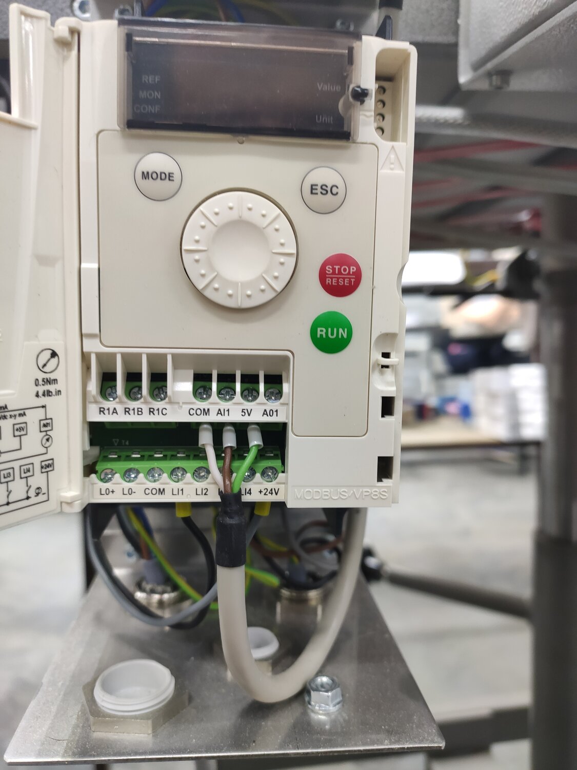 частотный преобразователь atv12h018m2 schneider electric, частотный преобразователь atv12h075m2, частотный преобразователь однофазный 220в, частотный преобразователь schneider electric atv12h055m2, частотный преобразователь