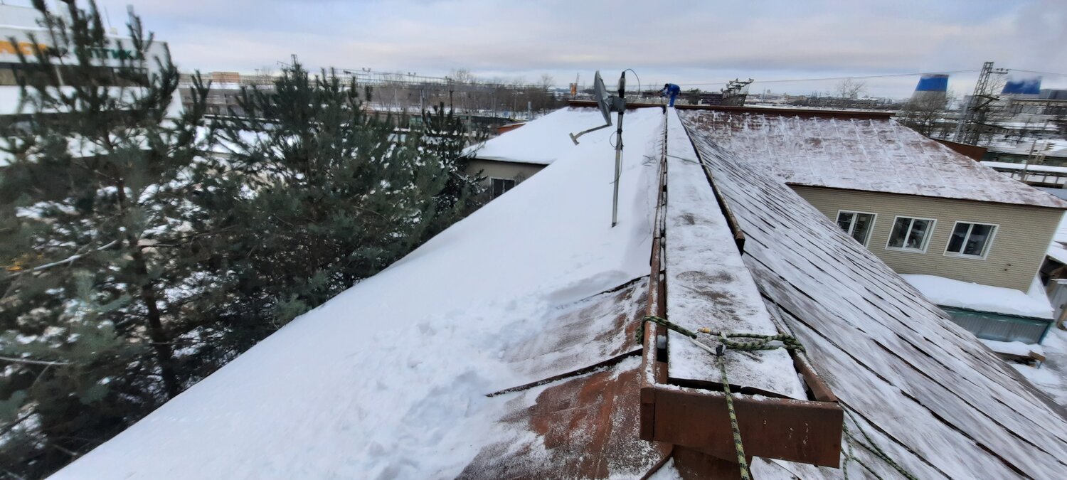 крыша кровля, на крыше, заснеженные крыши солнечные, кровля, крыша дома