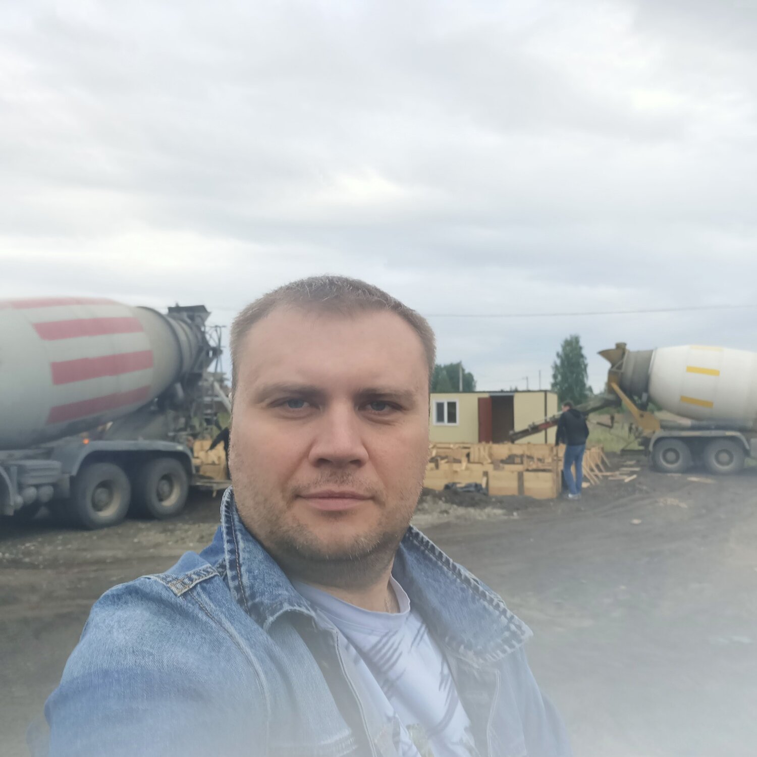 Евгений Константинов