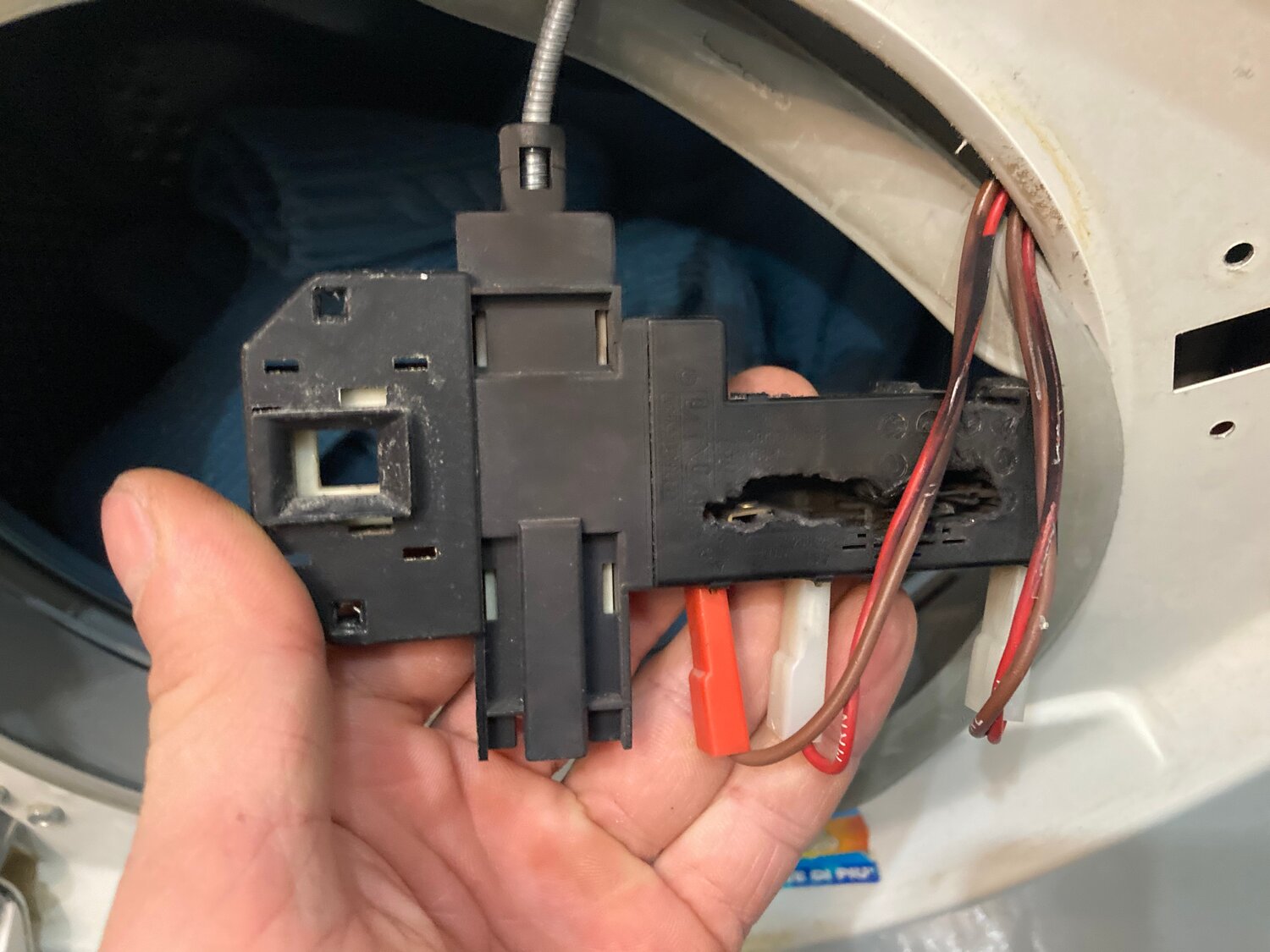 устройство блокировки люка, убл стиральной машины, распиновка кнопки включения габаритов ваз 2114, убл стиральной машины indesit wlf612, провод левого поворотника ваз 2114 приборная панель