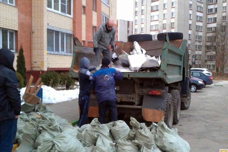 вывоз мусора, вывоз строительного мусора, вывоз строительного мусора камаз, вывоз мусора камаз, камаз вывоз мусора смоленск