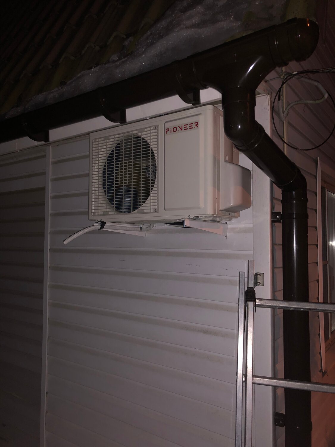 кондиционер, наружный блок pioneer 2mshd21a, кондиционер наружный блок, наружный блок кондиционера субтропик, монтаж внешнего блока кондиционера