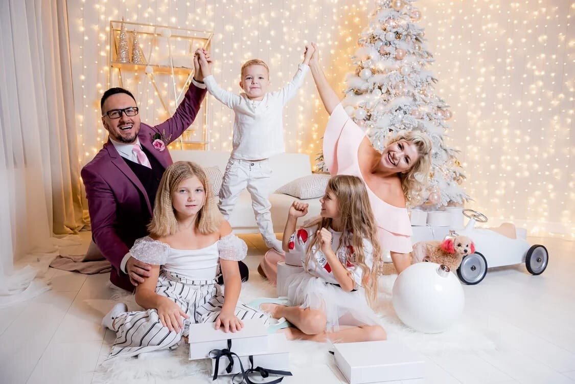 ребенок, семейная фотосессия новогодняя, семейная фотосессия, семья, человек