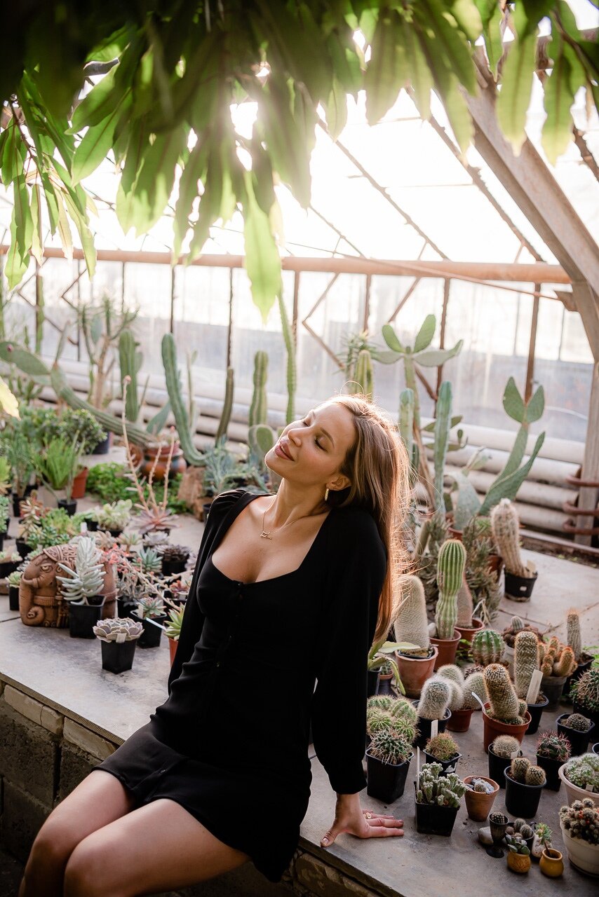 домашнее растение, девушка красивая, ольга калугина, фотосессия в оранжерее идеи, в оранжерее