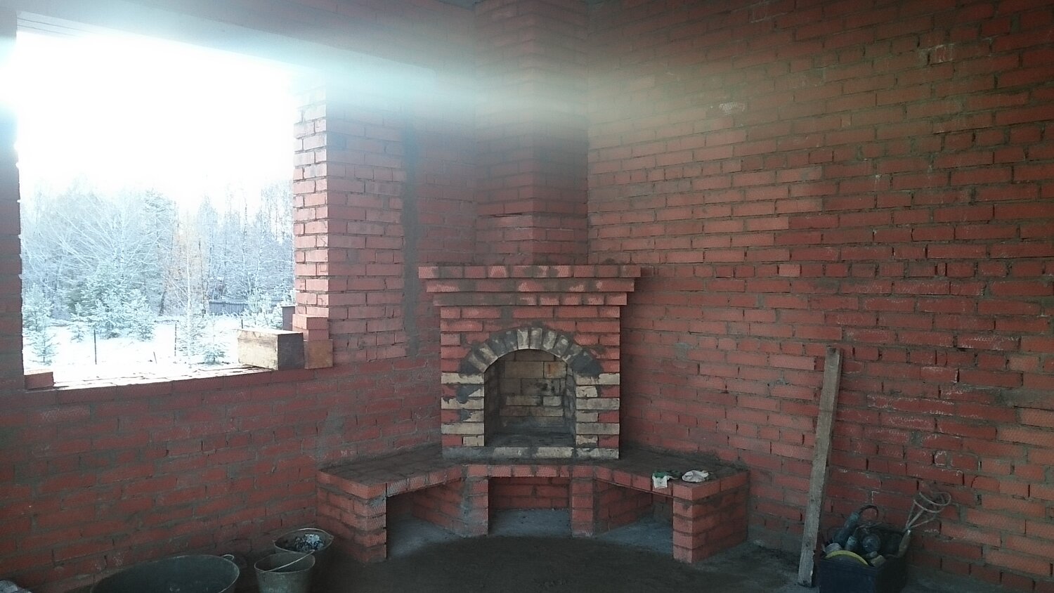 печи камины барбекю, камин-барбекю открытого горения из кирпича, мангал из кирпича без топки, печник, камин мангал из кирпича с раковиной