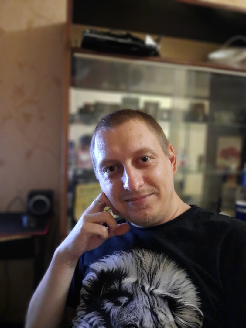 Олег Сазанов