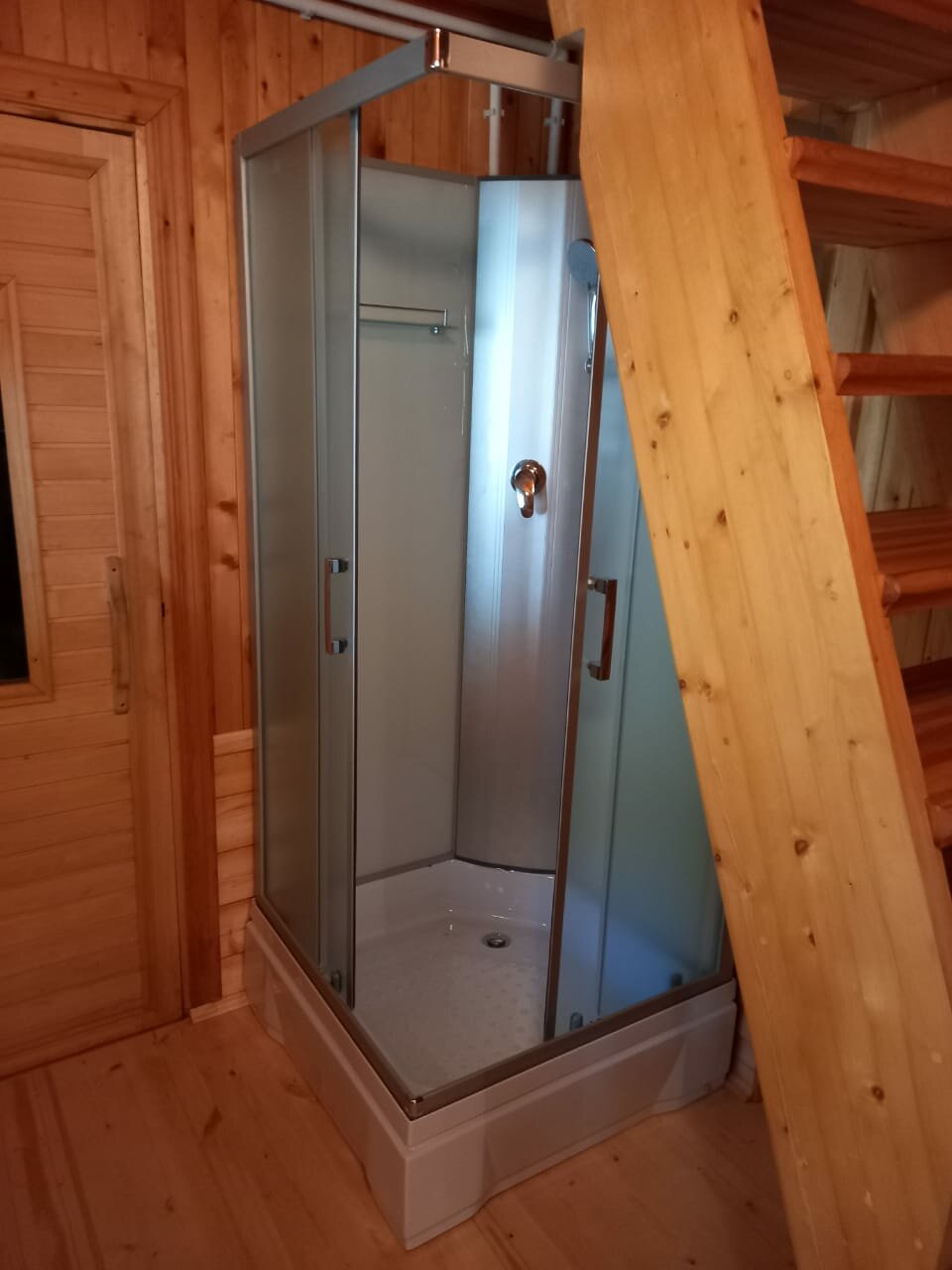душевая кабина, душевые кабины иглино, душевая кабина es-129ckr, баня 2*2 с душевой кабиной, душевая кабина parly f81