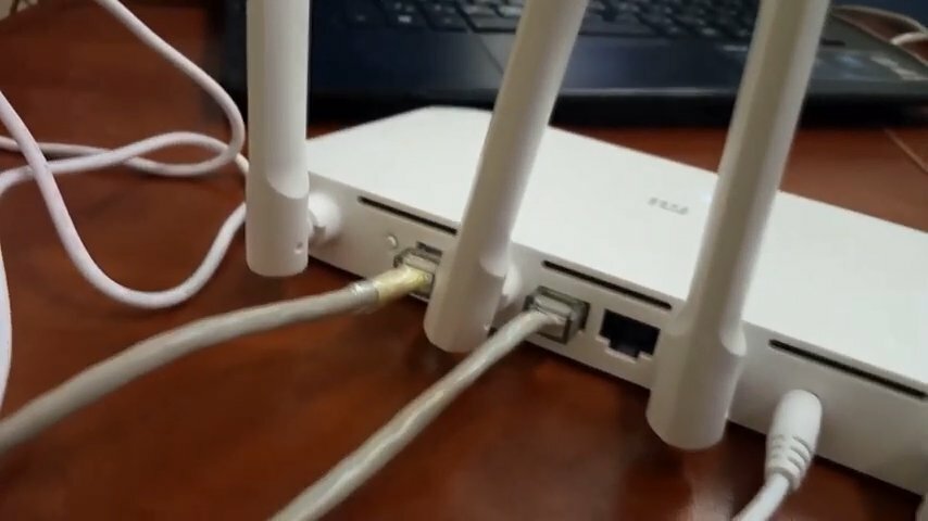 подключить вай фай роутер tp-link к компьютеру через кабель, роутер xiaomi подключенный, sim роутер xiaomi, маршрутизатор, подключить роутер меркусис