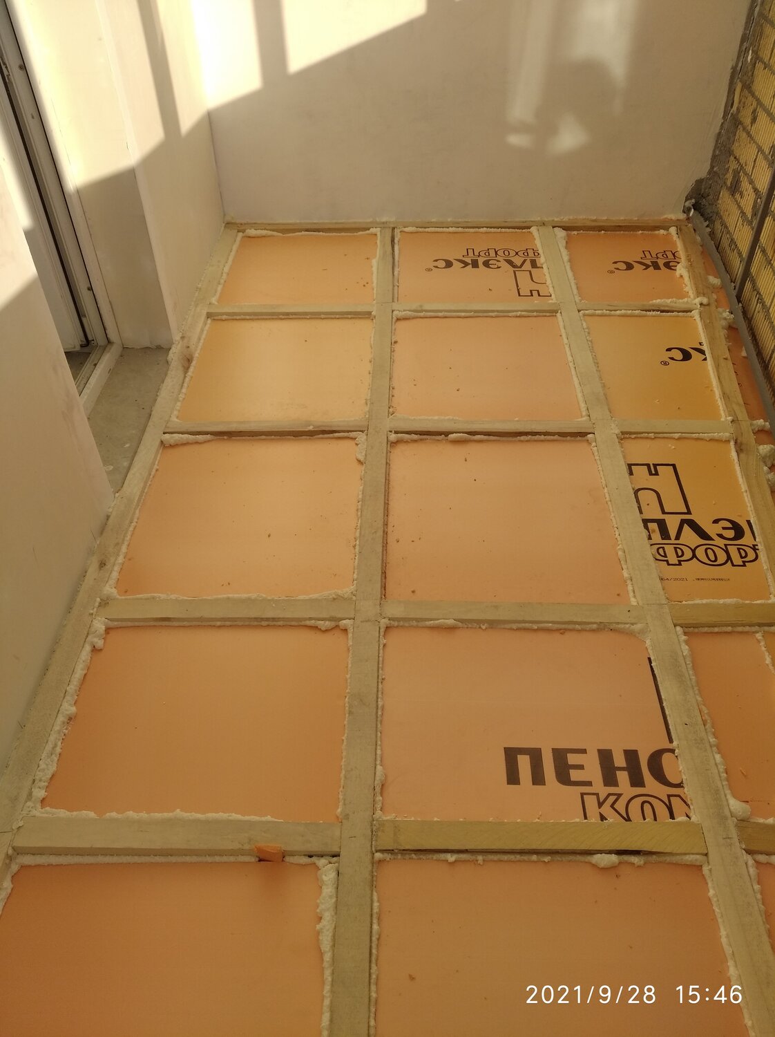 утепление балкона пеноплексом, теплоизоляция пола балкона пеноплексом, утепление балкона, утепление лоджии пеноплексом обрешетка, пеноплекс 100мм монтаж пол