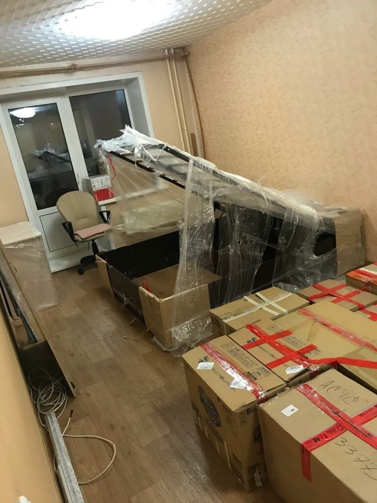 упакованная мебель, офисный переезд с грузчиками, упаковка, картонная упаковка, квартирный переезд