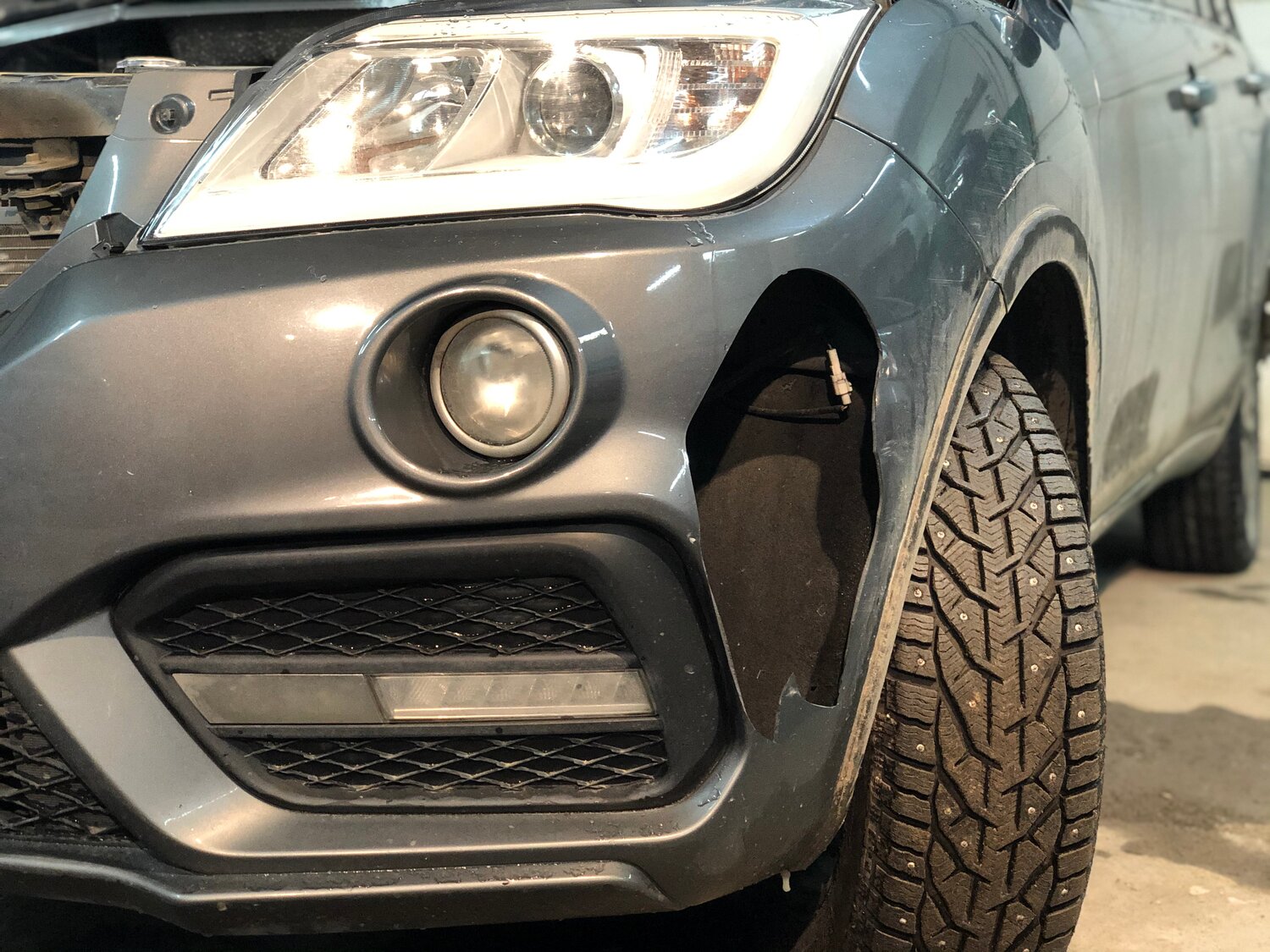 ходовые огни бмв х5 е70, led птф ford explorer, противотуманные светодиодные nolden на discovery 4, дхо е70, l200 mitsubishi дневные ходовые огни