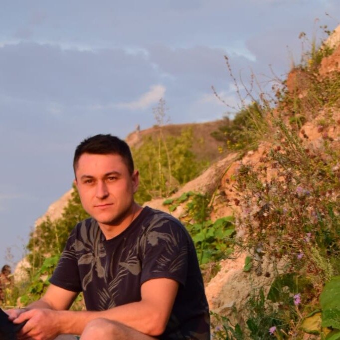 Данил Седин
