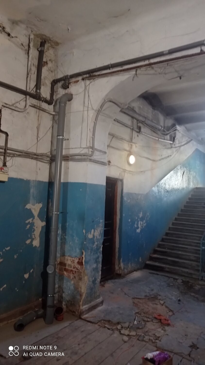 заброшенные бомбоубежища, заброшенное бомбоубежище в серпухове, заброшенный туалет метрополитена, заброшенные бункеры ссср, заброшенные ракетные шахты