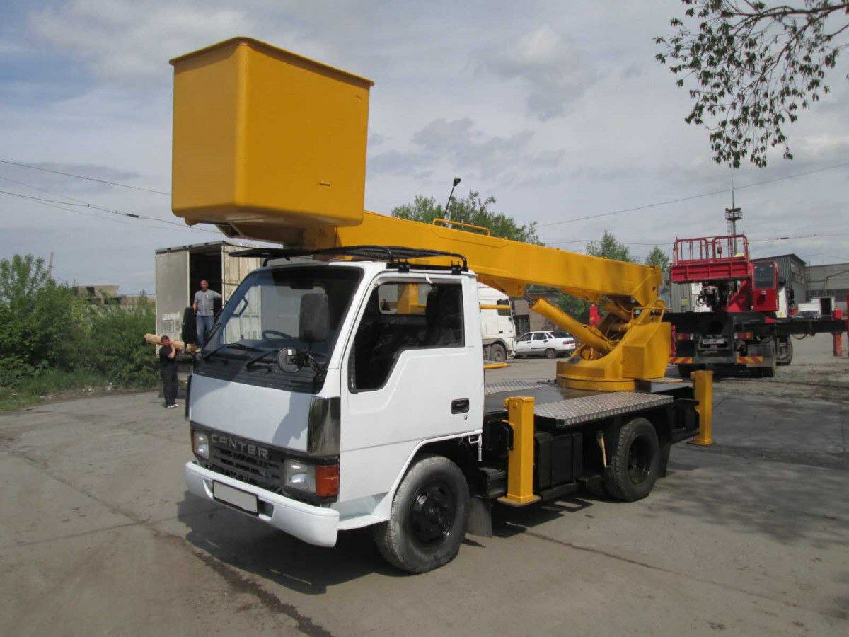 mitsubishi canter автовышка 16 метров, мицубиси кантер автовышка, автовышка тойота 1986 года, mitsubishi автовышка sj 16a, автовышка mitsubishi canter