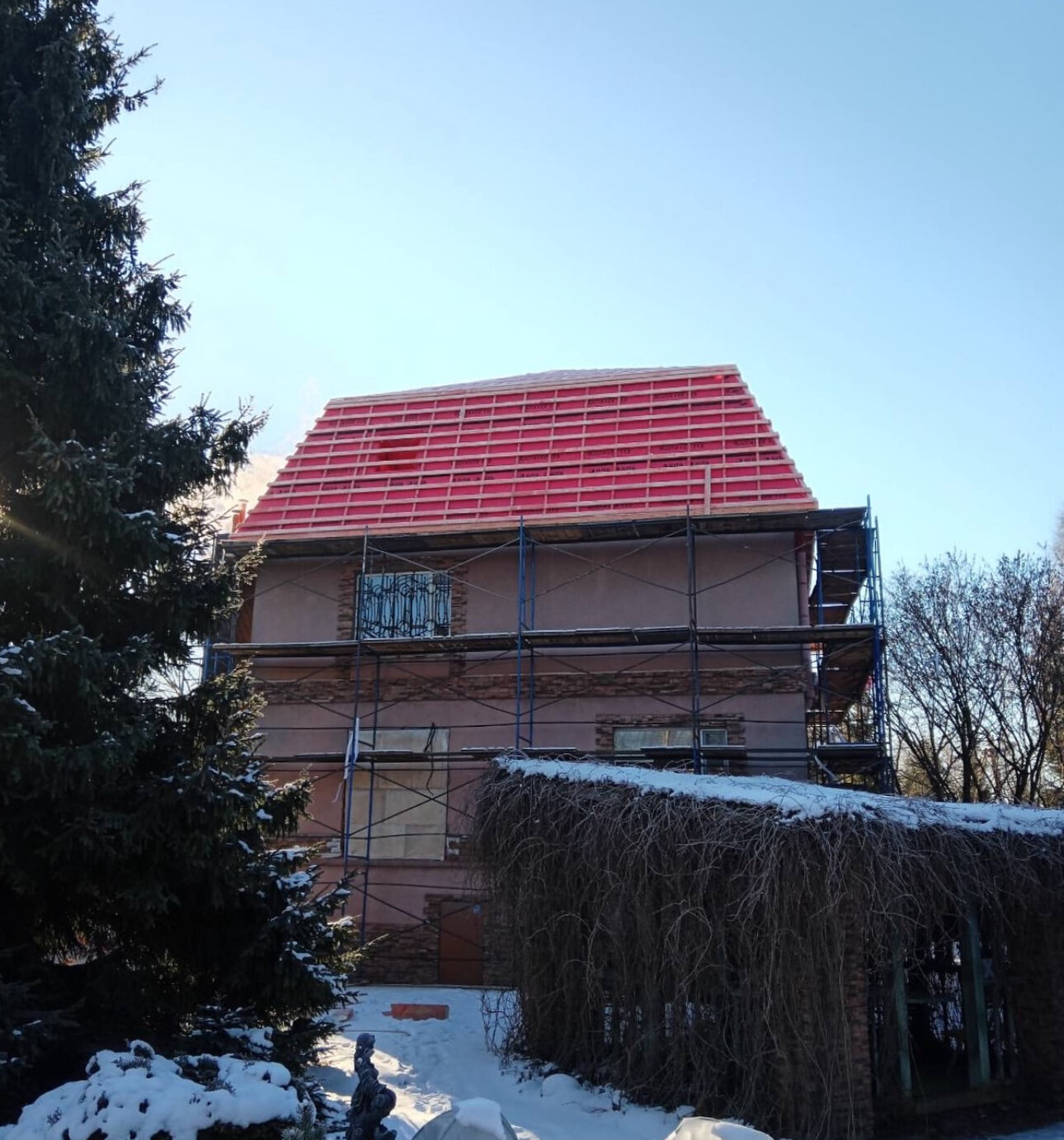 здание, металлочерепица кровля, дом в, металлочерепица крыша, монтаж кровли