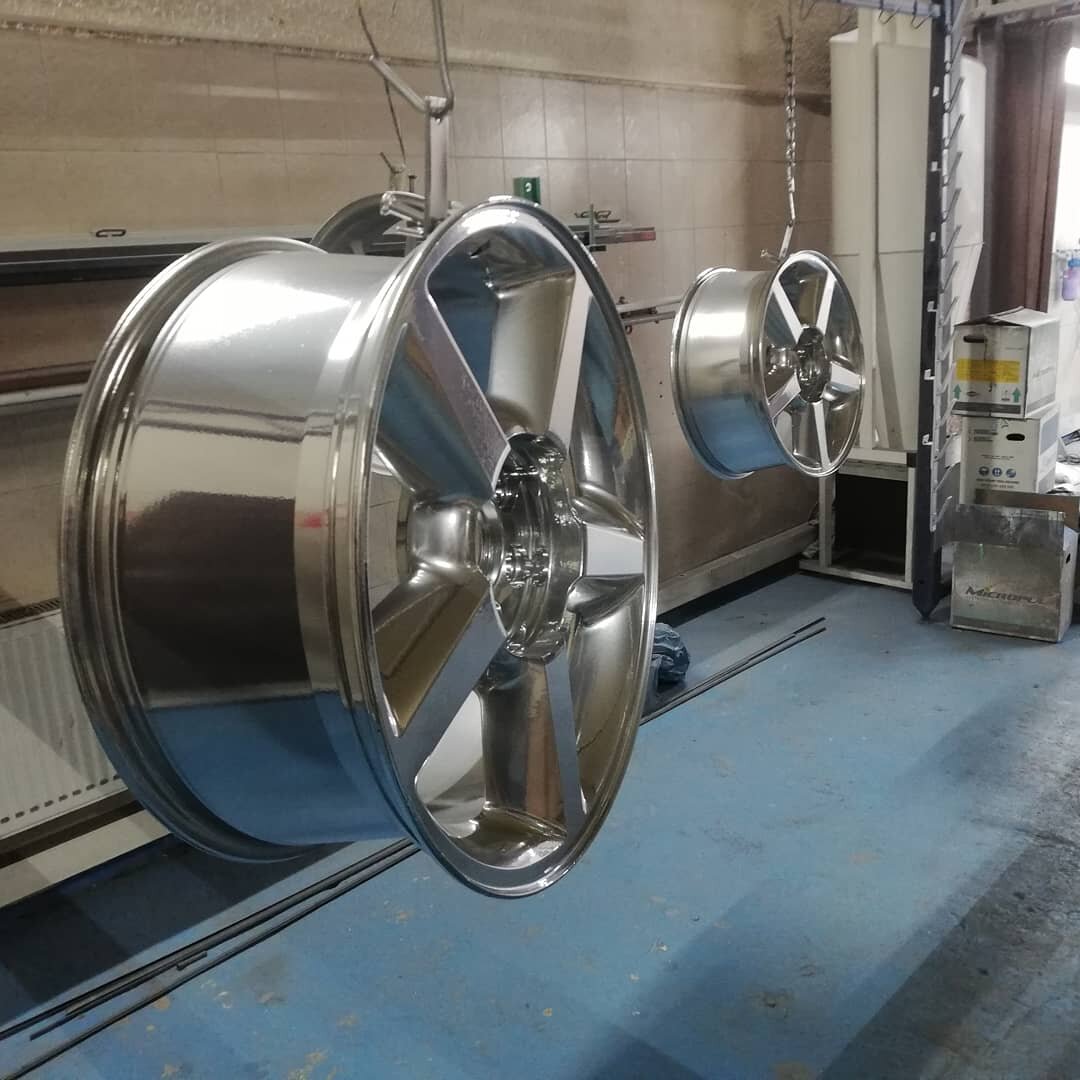 оборудование, диски fab r20, диски кованые solomon alsberg а-1, порошковая краска под хром зеркальная, зеркальная полировка дисков