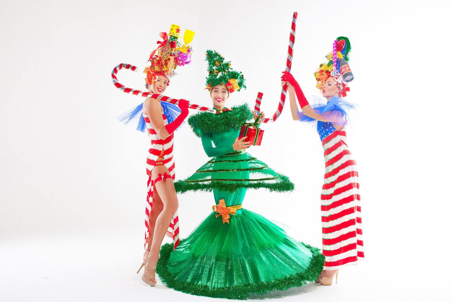 новогодние персонажи аниматоры, фрик шоу, детский праздник, праздник, костюм для танца елочки