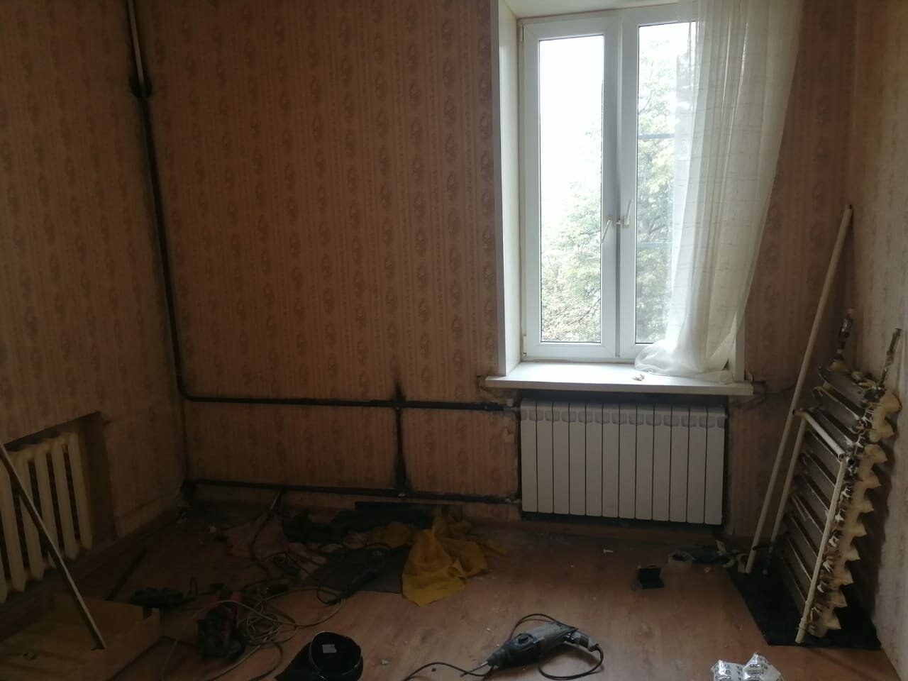 Монтаж батарей отопления