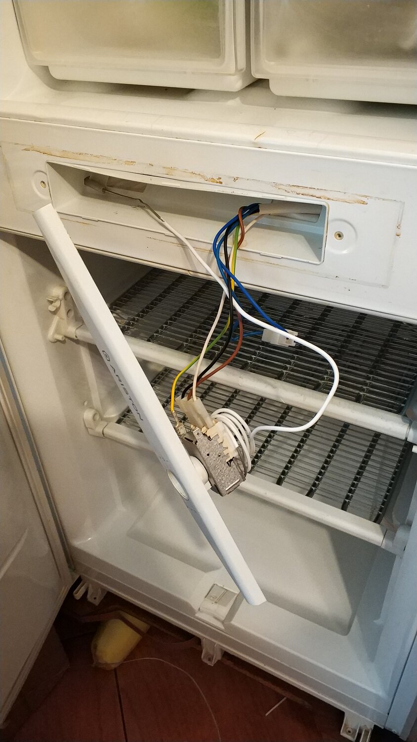 бытовая техника, стинол 106 провода, холодильник, техника, бытовая техника холодильник