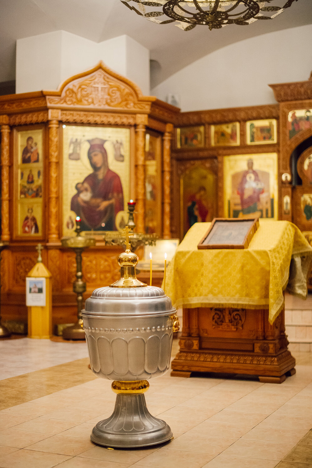 храм, михайло-архангельский собор меркушино таинство крещения, храм музей матроны село себино, храм марии магдалины в колодезном переулке, православный храм