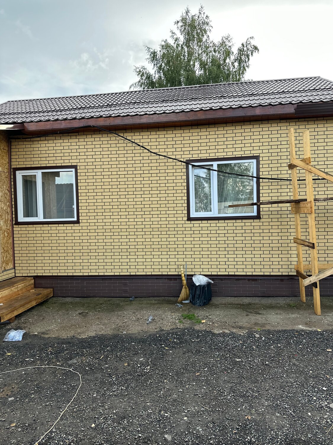 сайдинг клинкерный кирпич fineber, клинкерный кирпич ral 7042, фасадная панель стоун хаус, фасад из термопанелей, фасад термопанели