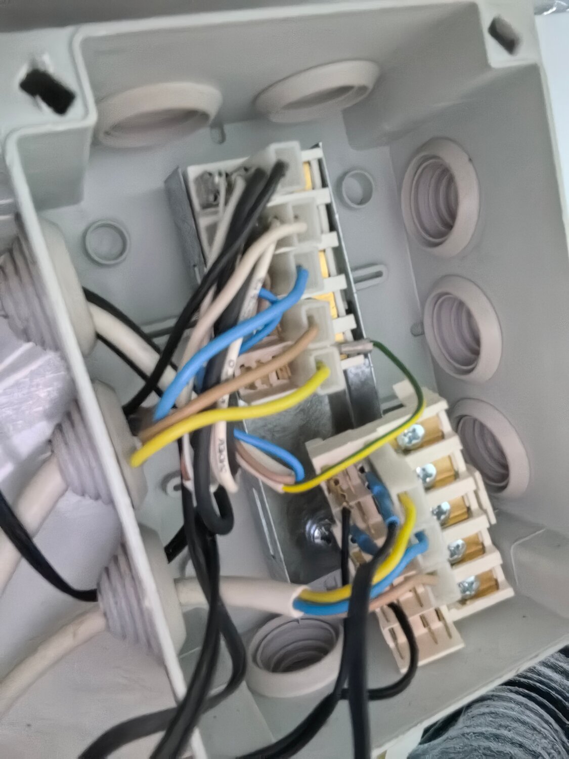 коробка клеммная клк-5с ip44, распределительная коробка, клеммная коробка, электрика, соединение проводов в коробке распределительной
