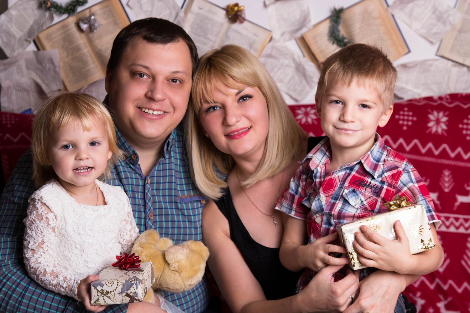 семейный, ребёнок, счастливая семья, люди, анна и роман звонниковы 11 детей