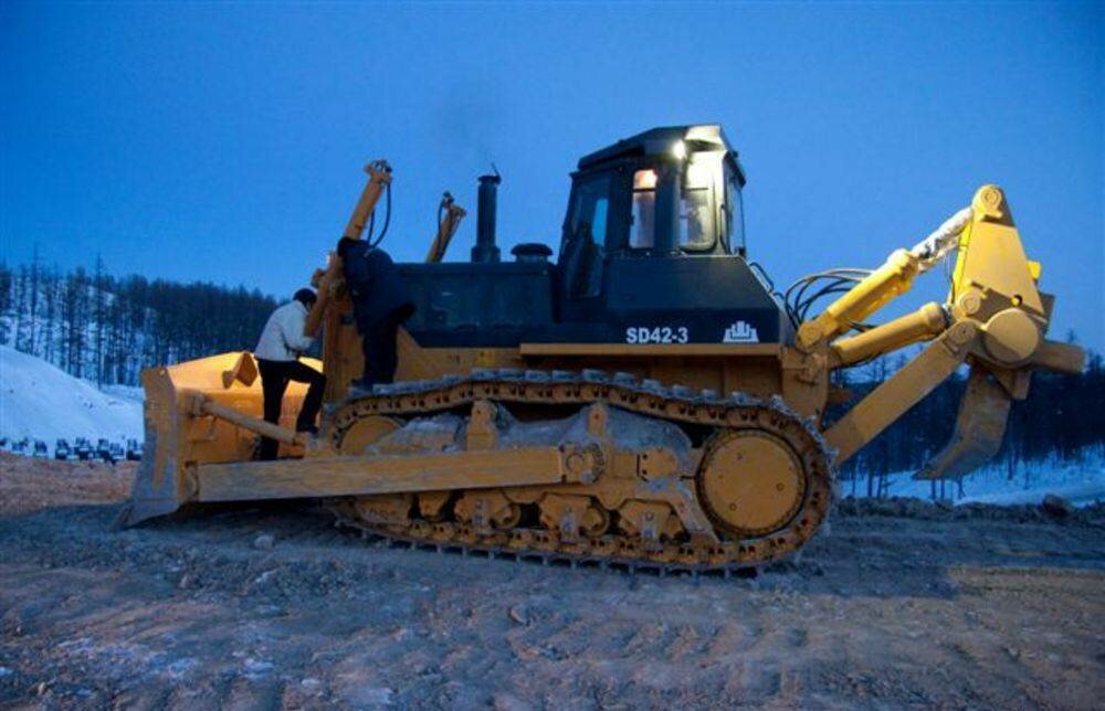 бульдозер shantui sd42, shantui sd42, бульдозер sd42, гусеничный бульдозер, shantui sd42-3