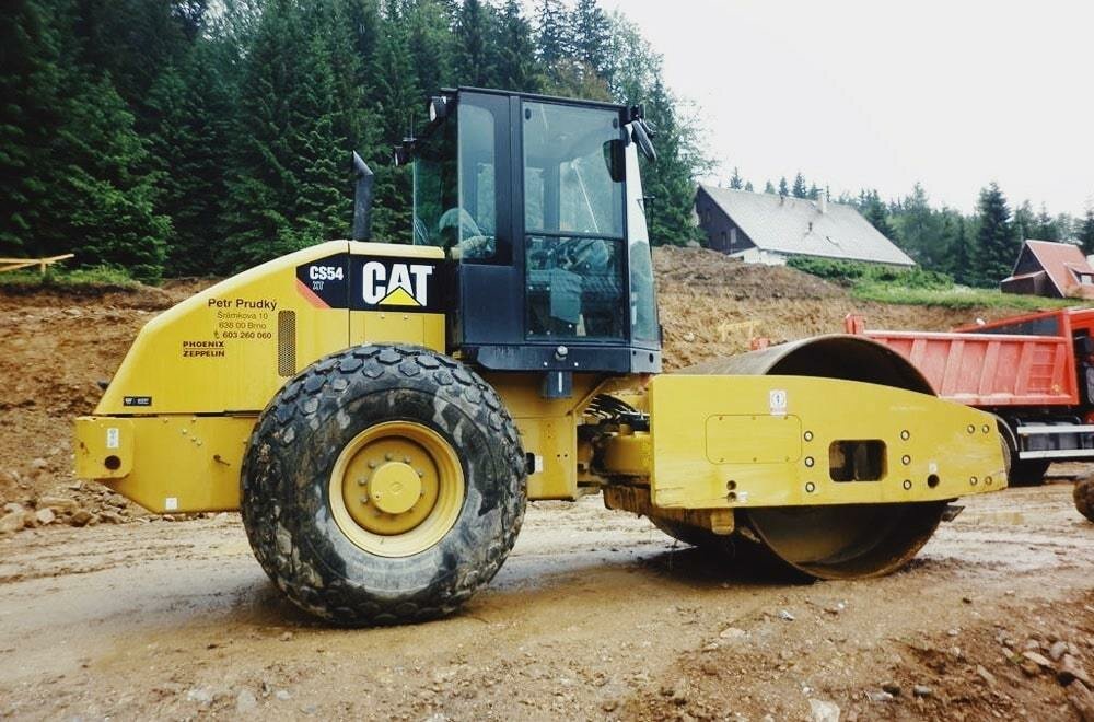 виброкаток caterpillar cs56, грунтовый каток катерпиллер, грунтовый каток катерпиллер cs56, каток грунтовый caterpillar cs64b, каток caterpillar cs64b