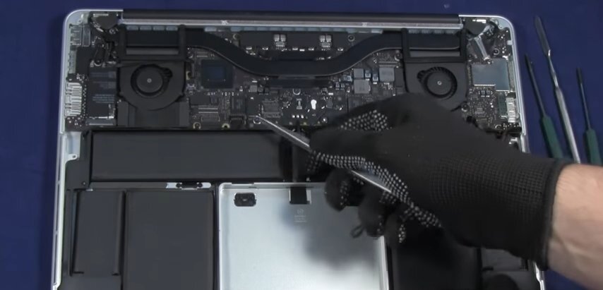 macbook pro 13 2017 inside, macbook air 13 2017 охлаждение, macbook pro, macbook air 13 2013 аккумулятор, macbook a1707 аккумулятор