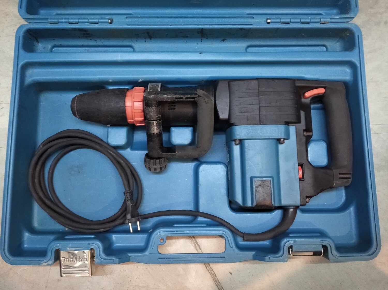 отбойный молоток макита hm1202c, макита hm1202c, макита 1201 отбойный молоток, отбойный молоток makita hm1202c, перфоратор макита hm1202c