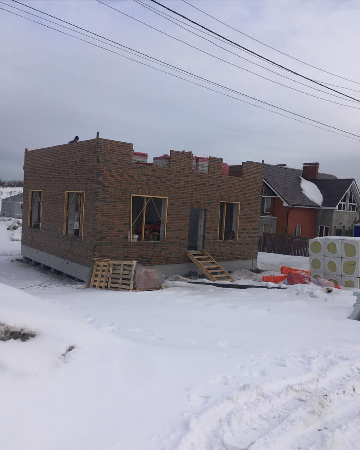 дом из кирпича, строительство коттеджей, дом кирпичный, дворцовые предместья низино, строительство домов