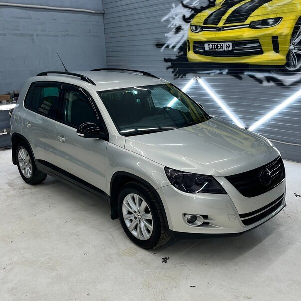 volkswagen tiguan, volkswagen tiguan 2010, белый фольксваген тигуан, volkswagen tiguan 1, Skoda Yeti I Рестайлинг