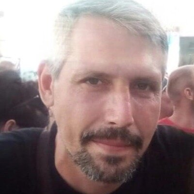Александр Иванов