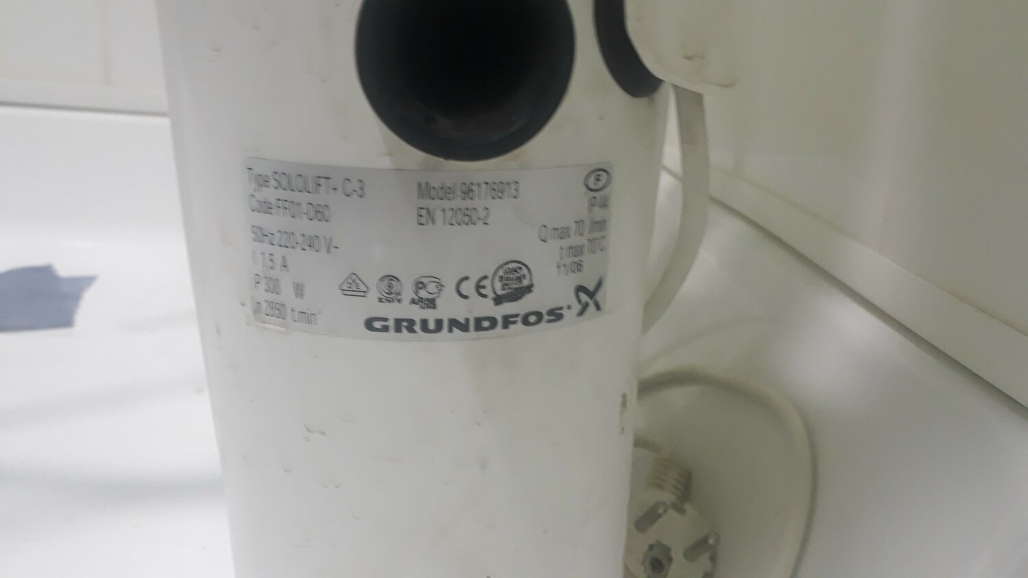 grundfos sololift sl-si01, сололифт грундфос wc модель96176911, grundfos, grundfos насос для канализации model 96176911, насос сололифт code sprnwc440