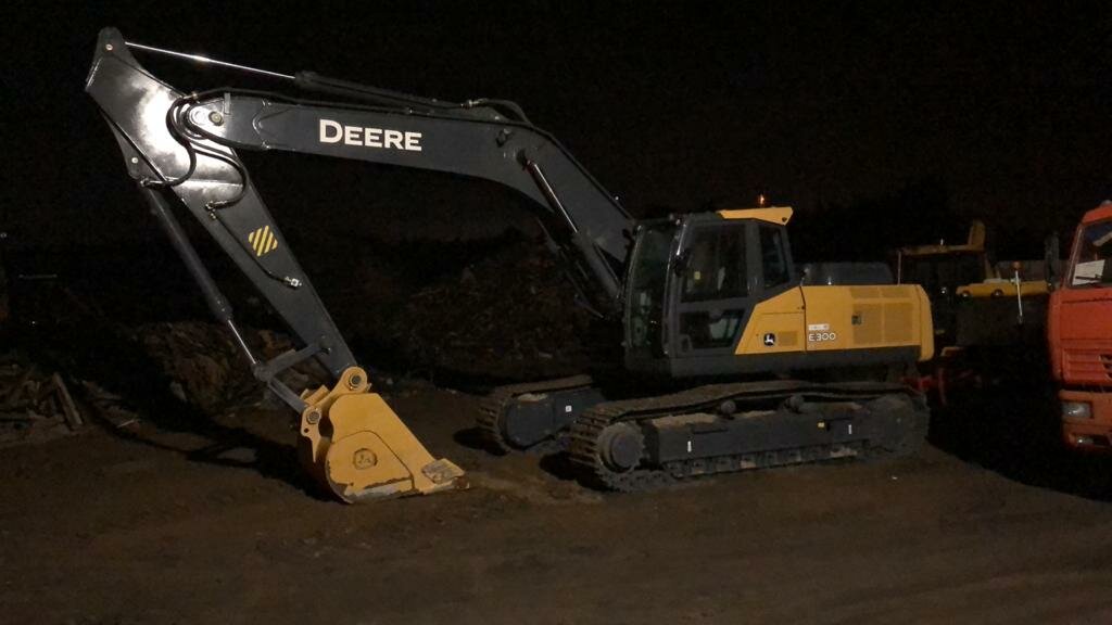 экскаватор john deere е210lc, экскаватор john deere e210, экскаватор john deere e260, экскаватор john deere 670g, экскаватор john deere 870g