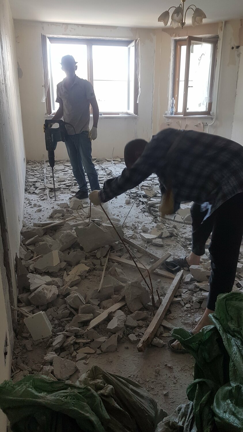 демонтажные работы, демонтаж, разнорабочие демонтаж, демонтаж стен полов, ремонт