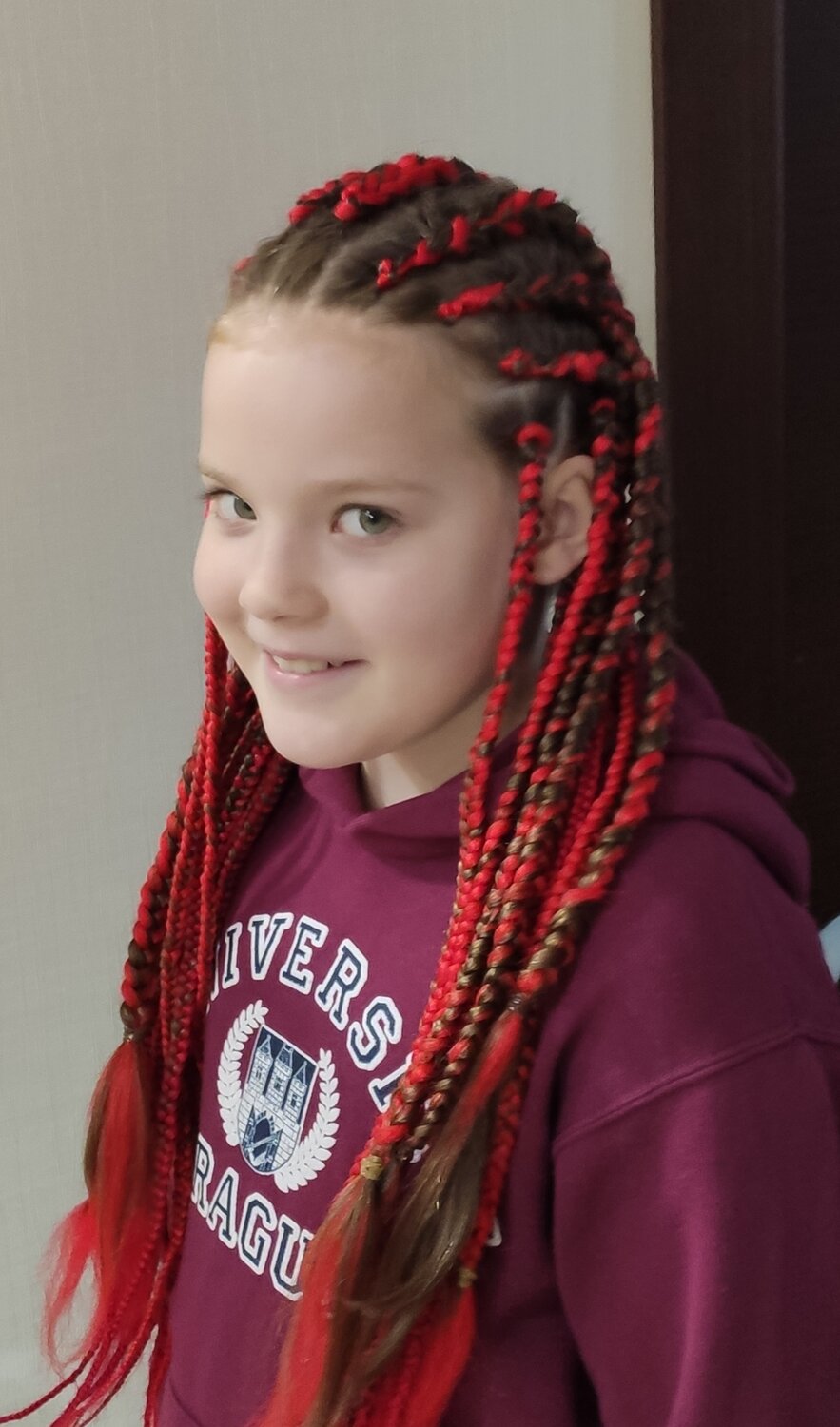 девочка, плетение кос, колоски, французские косички брейды, девушка