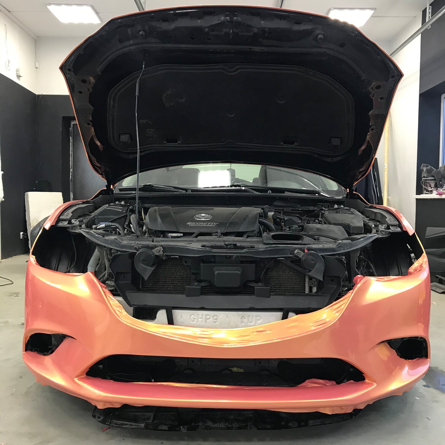 автомобиль, авто, аккумулятор киа стингер, kia stinger капот, капот