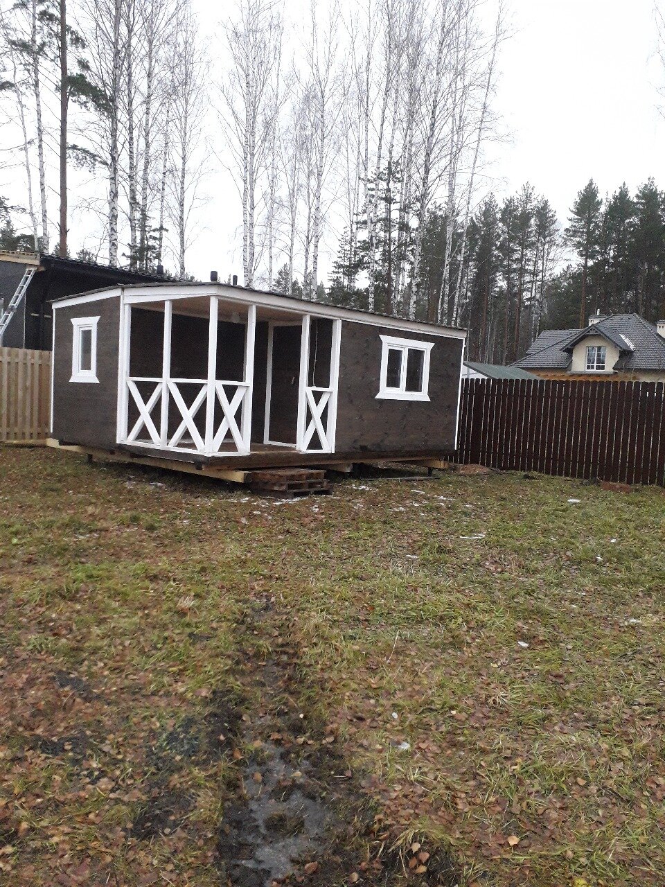 домик из вагончика с террасой, дачный домик из двух вагончиков, домик из бытовок реальное, бристоль модульный домик из бытовки, садовый домик