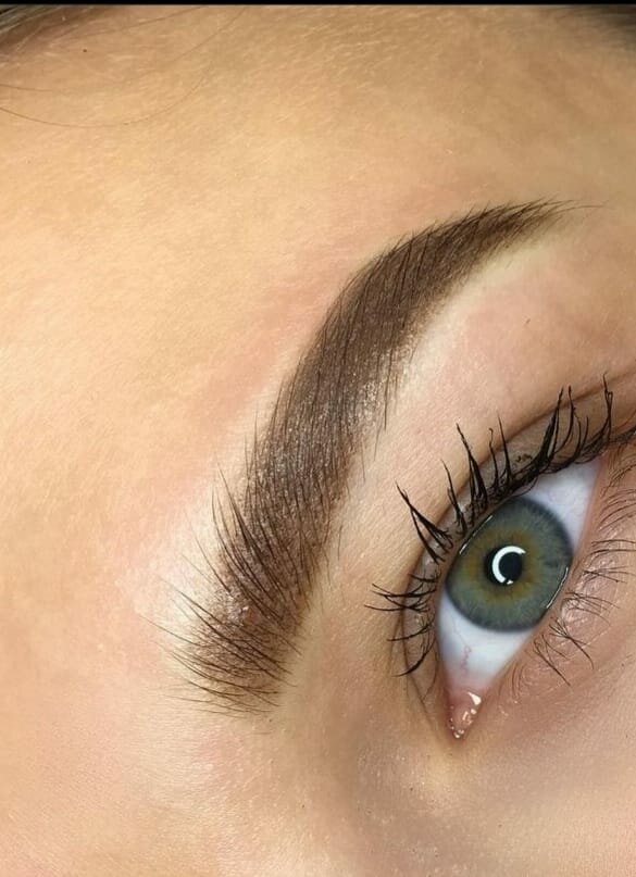 наращивание бровей классика, бровь, окрашивание бровей, брови казань, татуаж