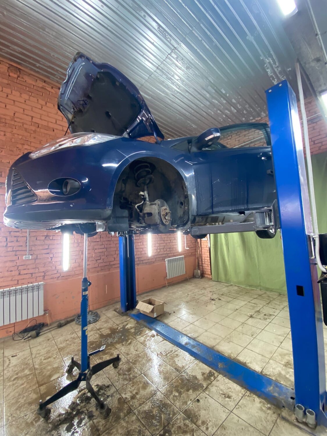 автосервис, мобильный автосервис в москве круглосуточно для автомобиля, паркинг "автосервис", автотехцентр, летний автосервис