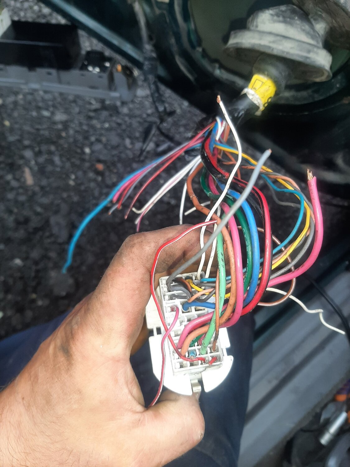 nissan terrano разъем магнитолы, установка сигнализации, точки подключения сигнализации митсубиси ек вагон, подключение сигнализации, подключение сигнализации старлайн