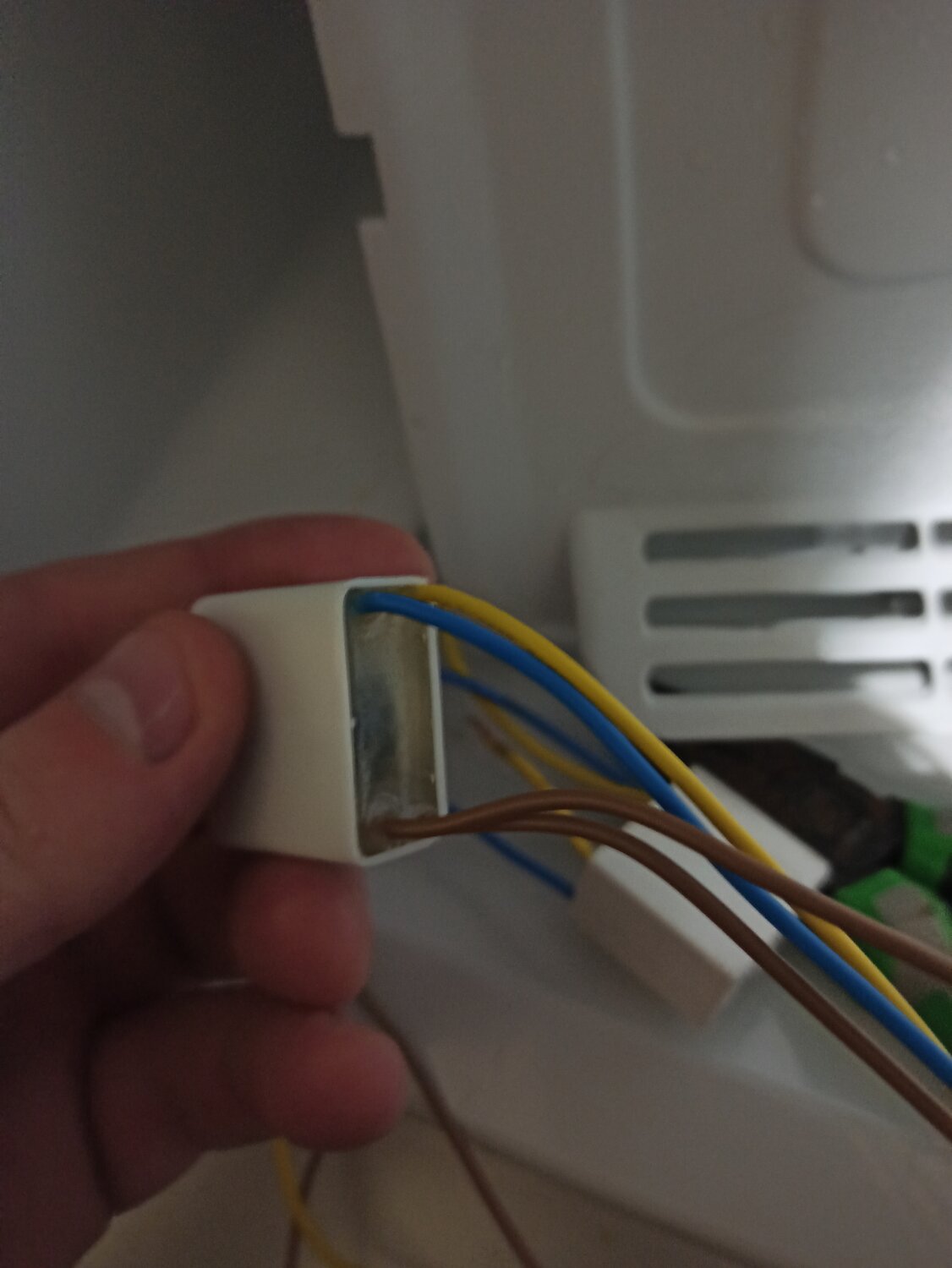 провода для подключения магнитолы андроид субару трибека, провода, разъём hyundai руля, контакты на блоке питания для включения, подключить мультируль к китайской магнитоле 2 din