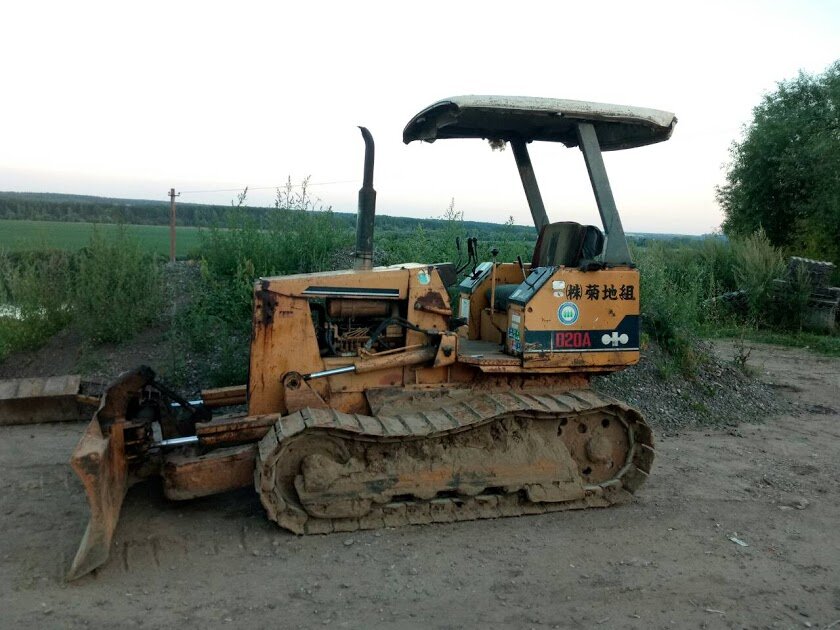 гусеничный бульдозер, бульдозер, бульдозер caterpillar d4c, бульдозер mitsubishi bd2g, бульдозер планировщик mitsubishi bd2h