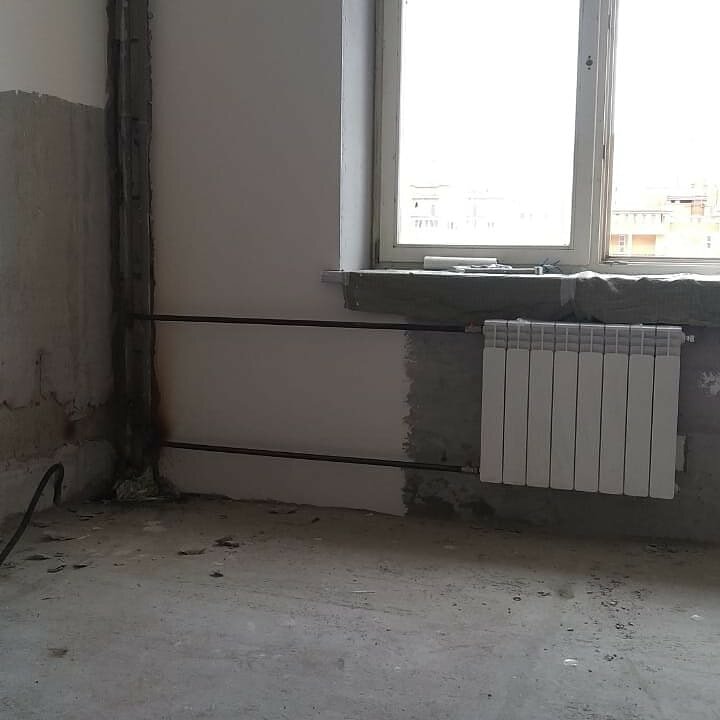 батареи в новостройках, квартира, радиаторы в многоквартирном доме, отопление, радиатор отопления