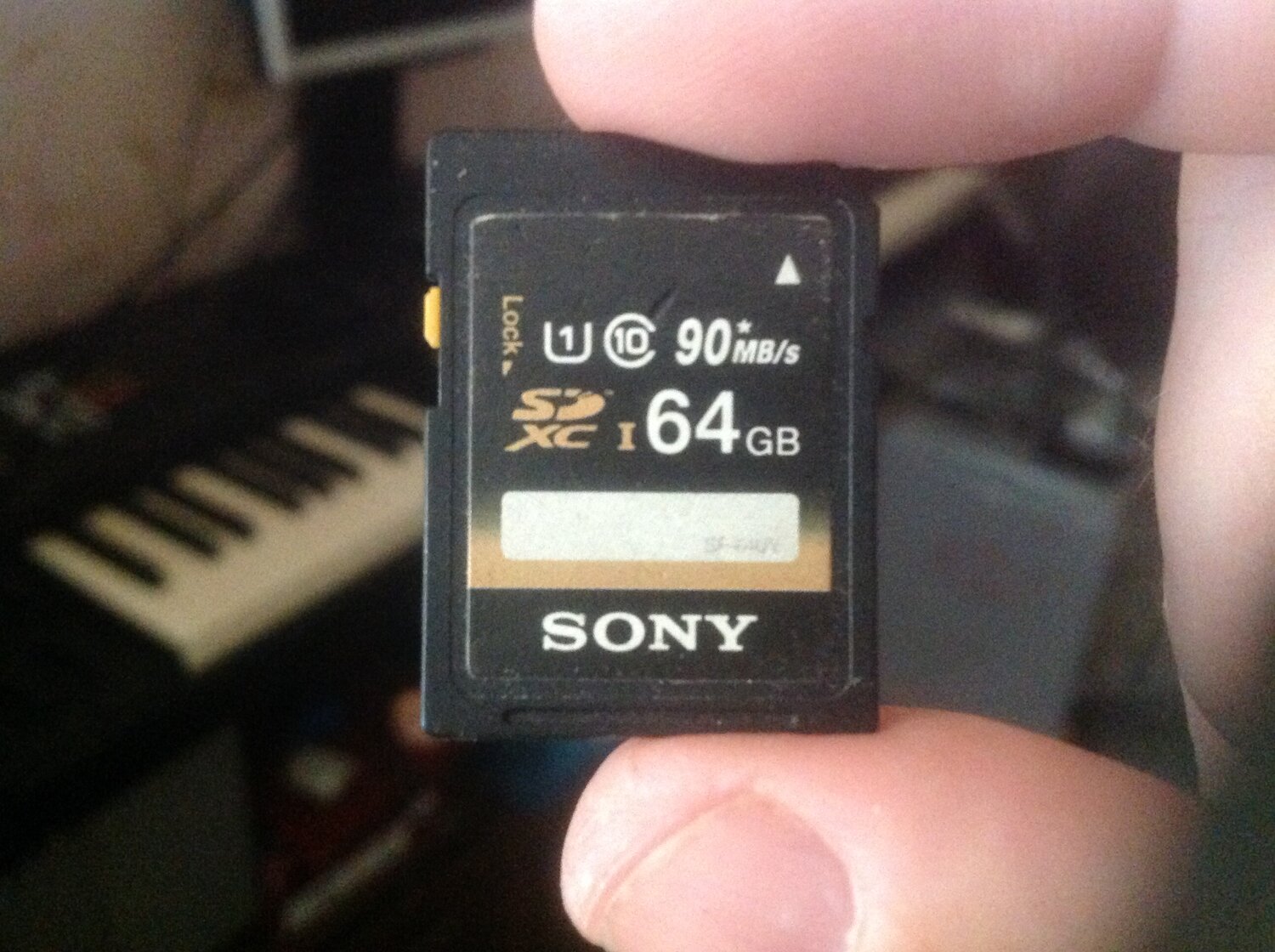 карта памяти sony sf-64uy, карта памяти sony sf-16uy, карта памяти sony sf4n4, карта памяти sony sf-16ux, карта памяти sony sdxc 64 гб