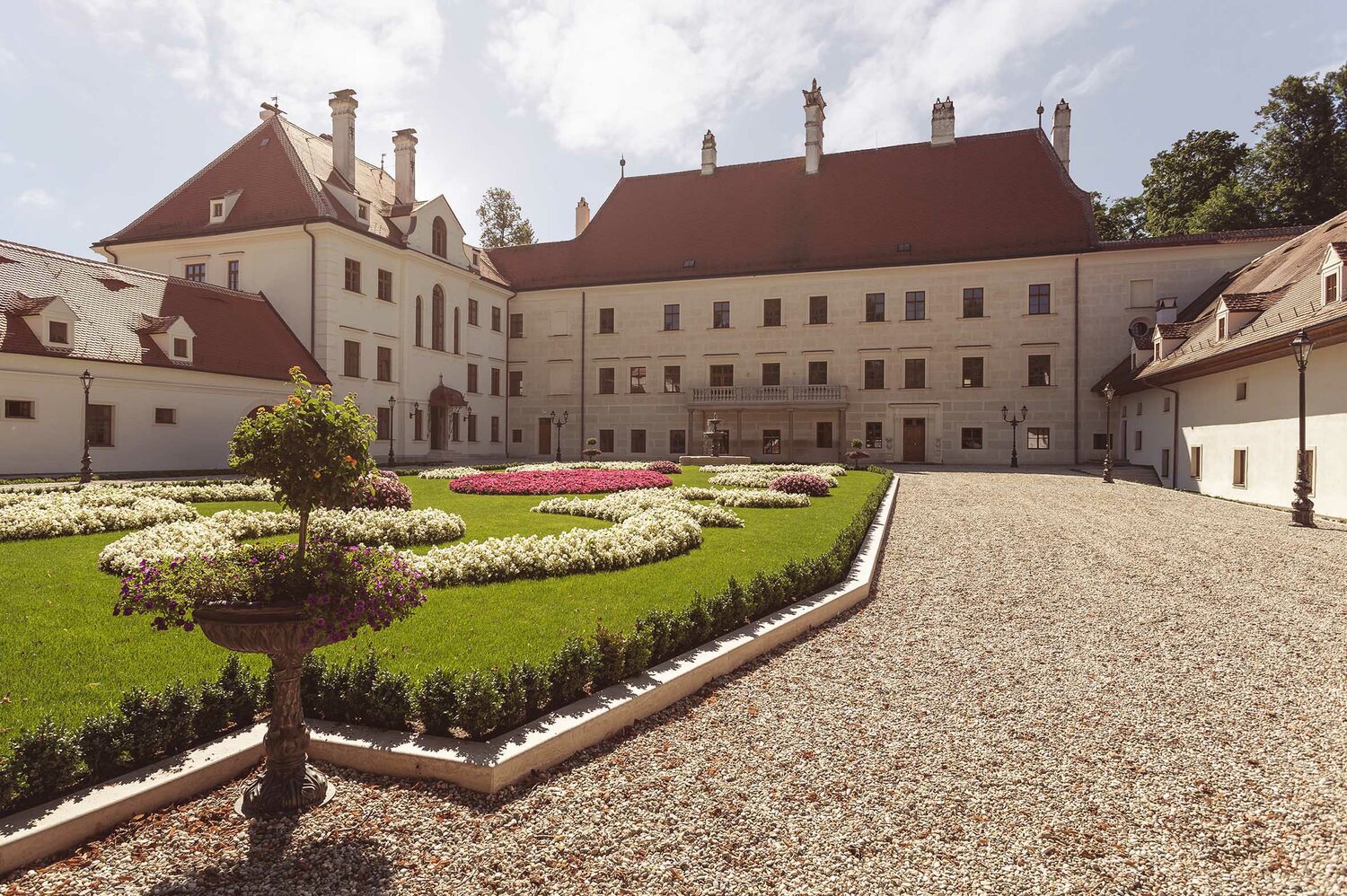 замок «schloss velden» австрия, замок швайнсбург, замок валтице, замок грайнбург линц, картиния австрия schloss rosegg